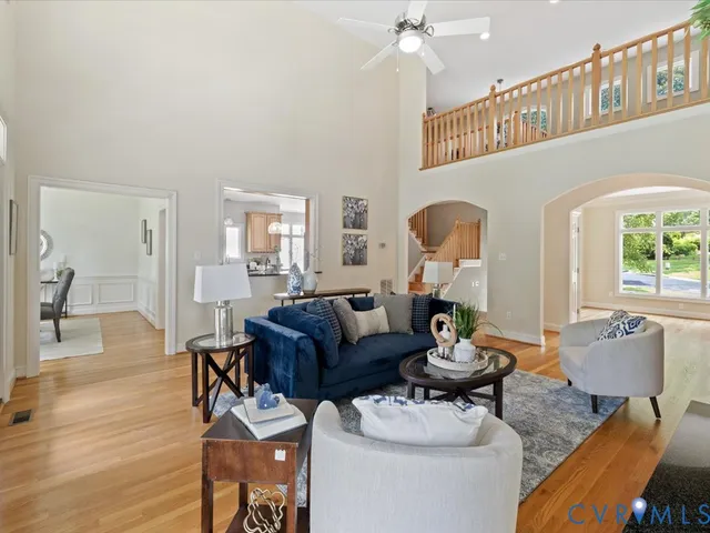 $1,135,000 | 12 Tow Path Lane South, Richmond, VA 23221