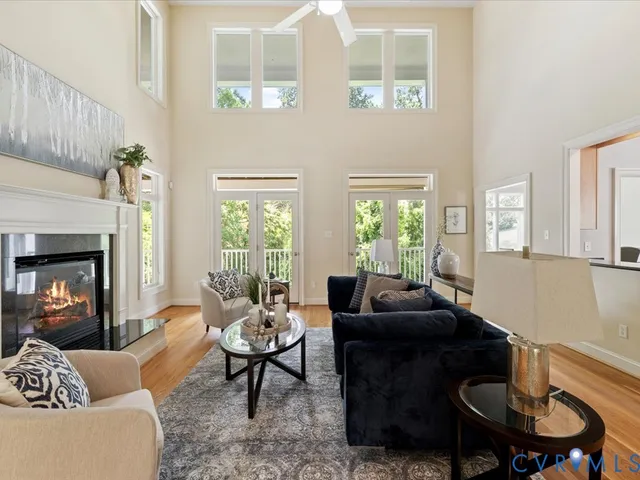 $1,135,000 | 12 Tow Path Lane South, Richmond, VA 23221