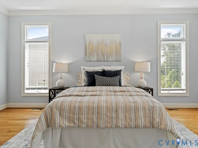 $1,135,000 | 12 Tow Path Lane South, Richmond, VA 23221