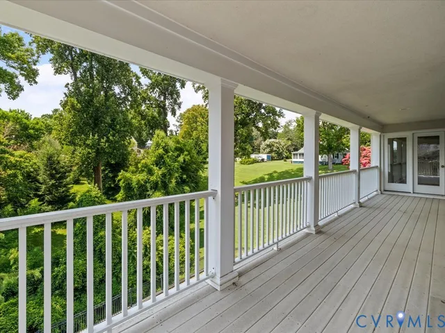 $1,135,000 | 12 Tow Path Lane South, Richmond, VA 23221