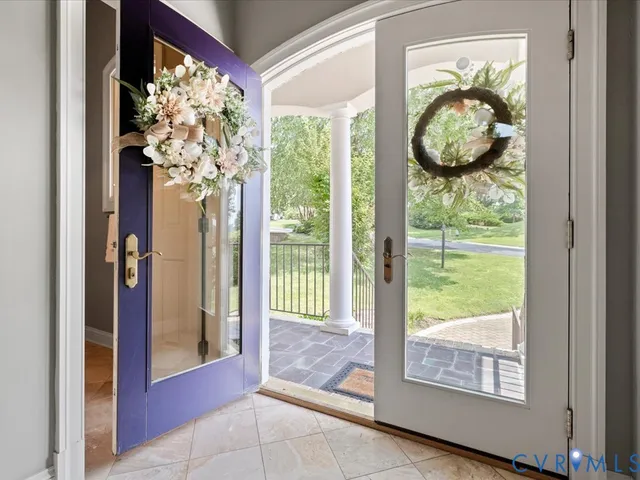 $1,135,000 | 12 Tow Path Lane South, Richmond, VA 23221