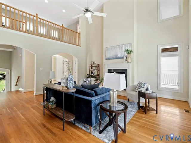 $1,135,000 | 12 Tow Path Lane South, Richmond, VA 23221