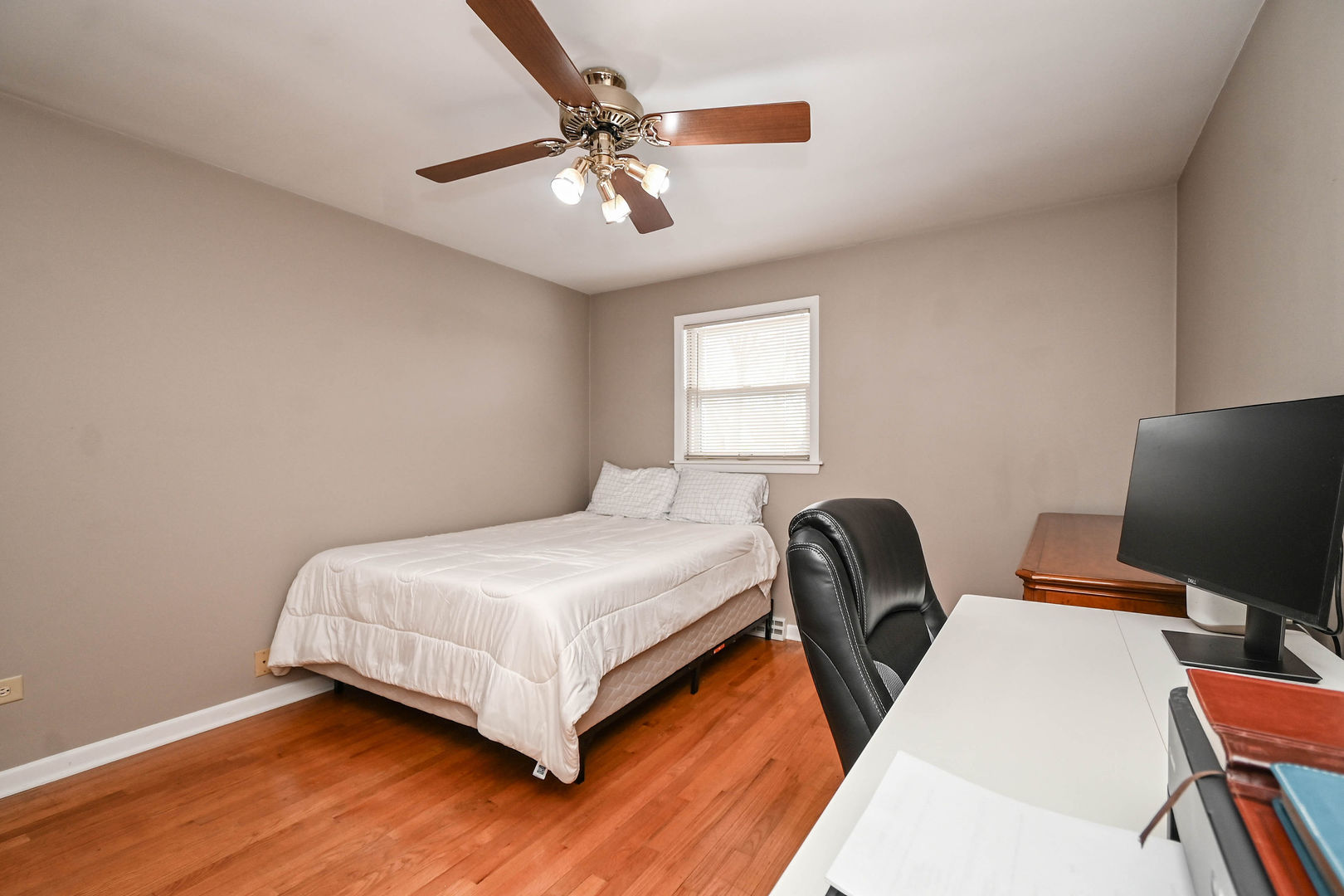 3877 Grandview Avenue Gurnee, IL 60031 - Photo 14 of 39