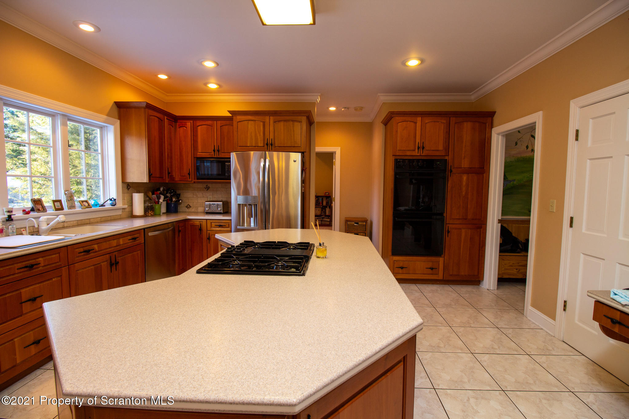 93 Dean Road Dalton, PA 18414 - Photo 11 of 54 Gallery Image 11