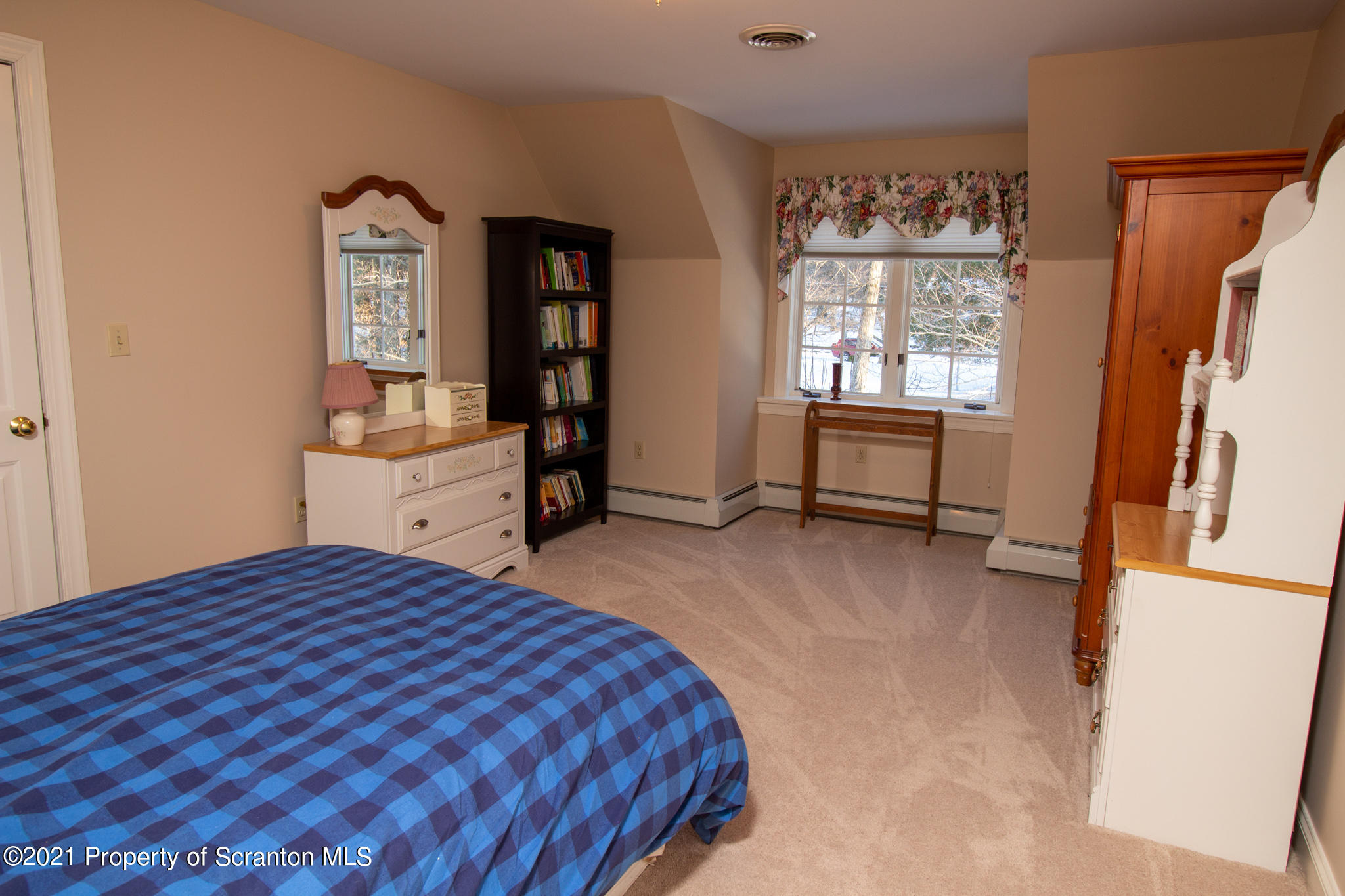 93 Dean Road Dalton, PA 18414 - Photo 38 of 54 Gallery Image 38