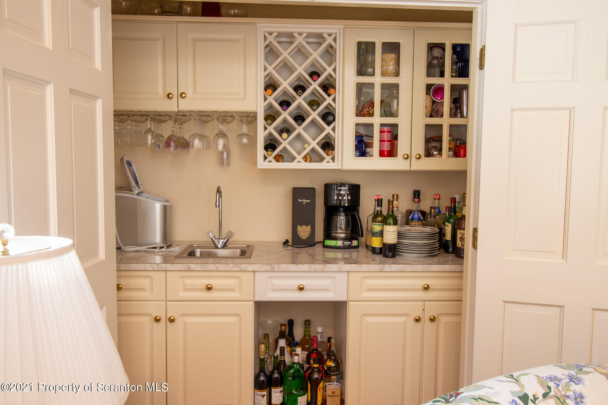 93 Dean Road Dalton, PA 18414 - Photo 7 of 54 Gallery Image 7