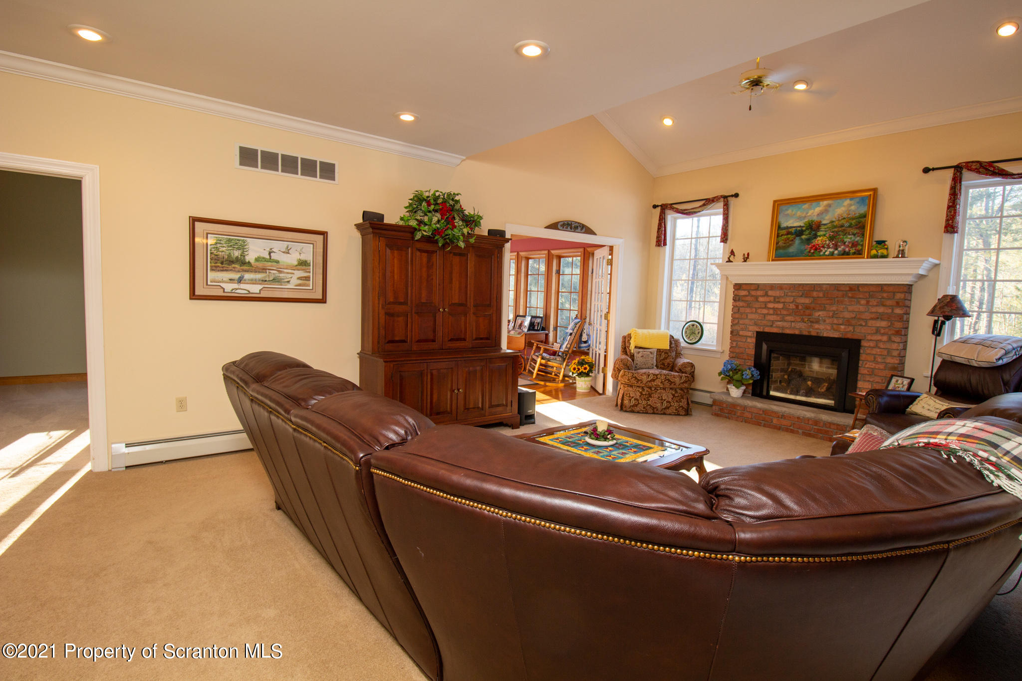 93 Dean Road Dalton, PA 18414 - Photo 9 of 54 Gallery Image 9