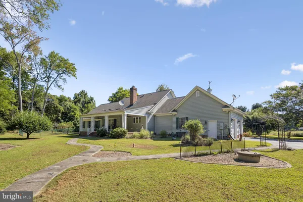 $975,000 | 8612 Sandy Beach Lane, King George, VA 22485