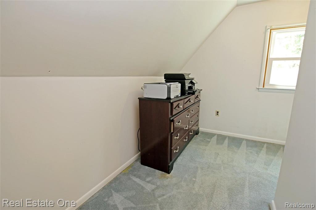 4321 Howe Road Grand Blanc, MI 48439 - Photo 25 of 40