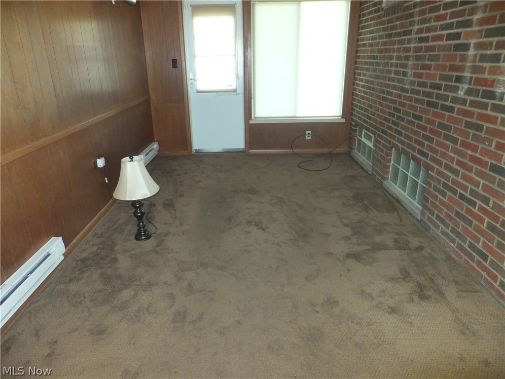 5758 Hauserman Road Parma, OH 44130 - Photo 23 of 34