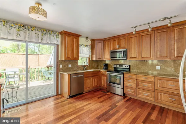 $475,000 | 21 Chestnut Place, Harpers Ferry, WV 25425