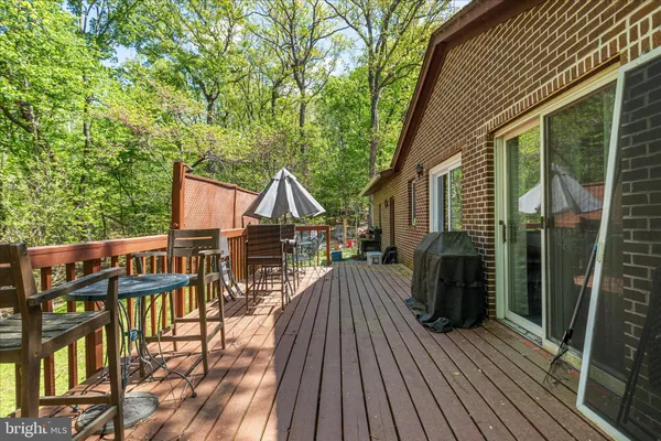 $475,000 | 21 Chestnut Place, Harpers Ferry, WV 25425