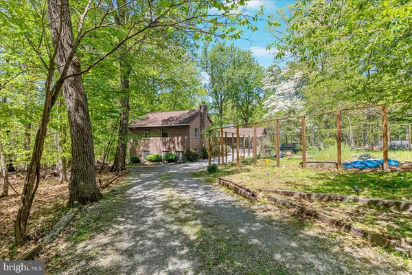 $475,000 | 21 Chestnut Place, Harpers Ferry, WV 25425