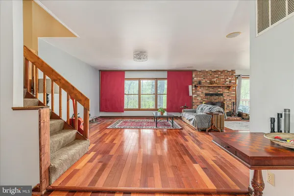 $475,000 | 21 Chestnut Place, Harpers Ferry, WV 25425