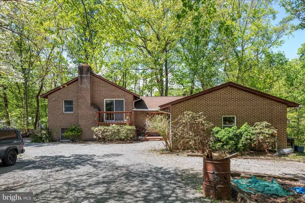 $475,000 | 21 Chestnut Place, Harpers Ferry, WV 25425