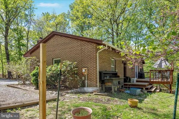 $475,000 | 21 Chestnut Place, Harpers Ferry, WV 25425