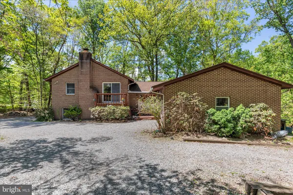 $475,000 | 21 Chestnut Place, Harpers Ferry, WV 25425