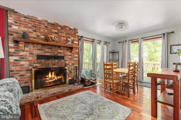 $475,000 | 21 Chestnut Place, Harpers Ferry, WV 25425