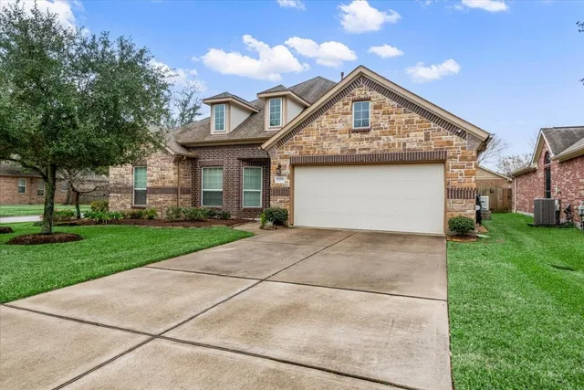 $399,900 | 21370 Kings Mill Lane, Kingwood, TX 77339
