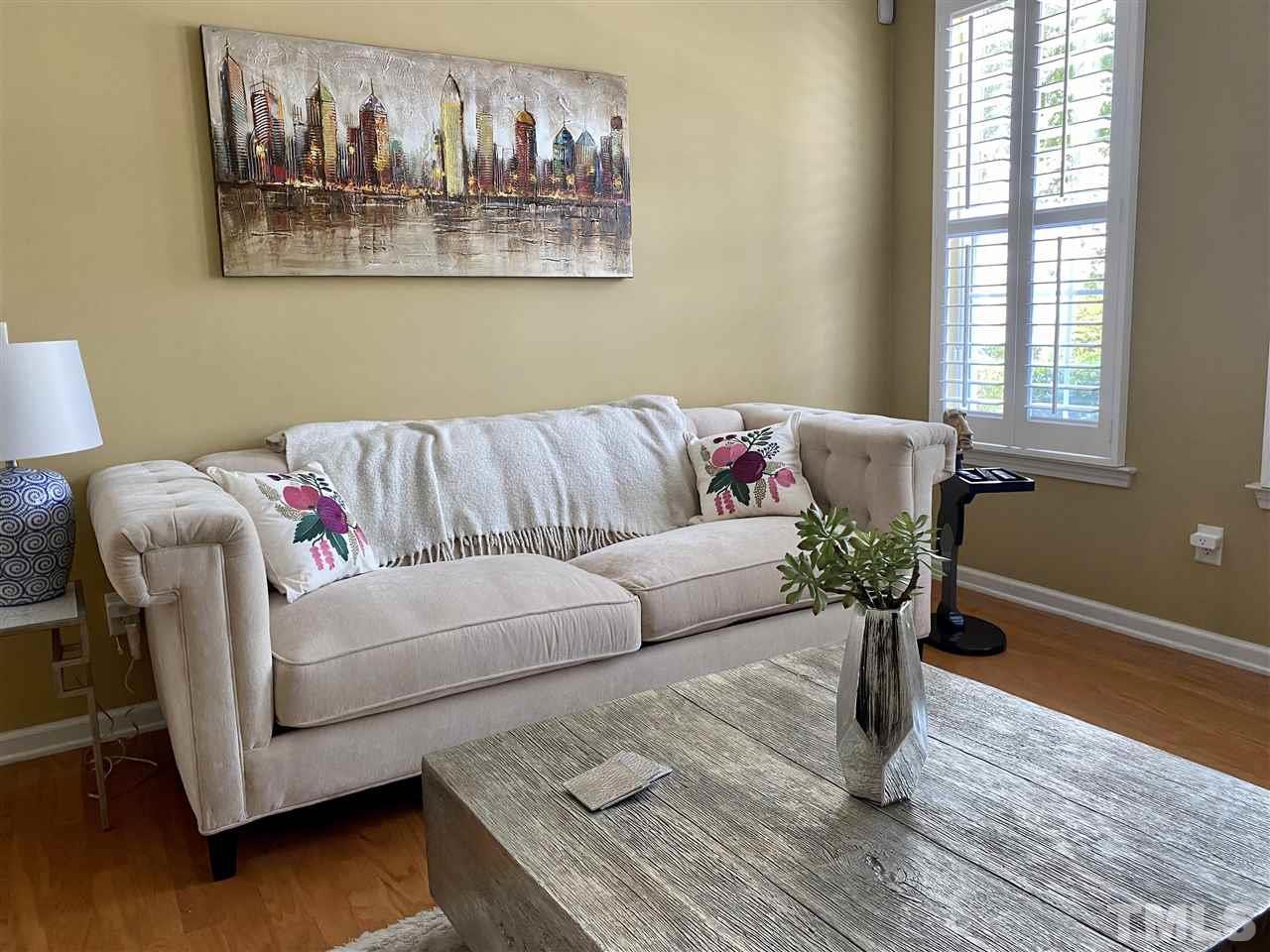 7827 Spungold Street Raleigh, NC 27617 - Photo 4 of 8