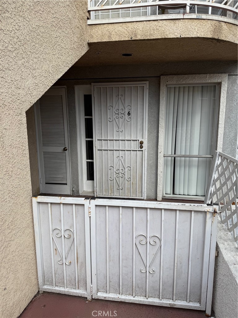 116 West Maple Street, Unit 6 Glendale, CA 91204 - Photo 4 of 19