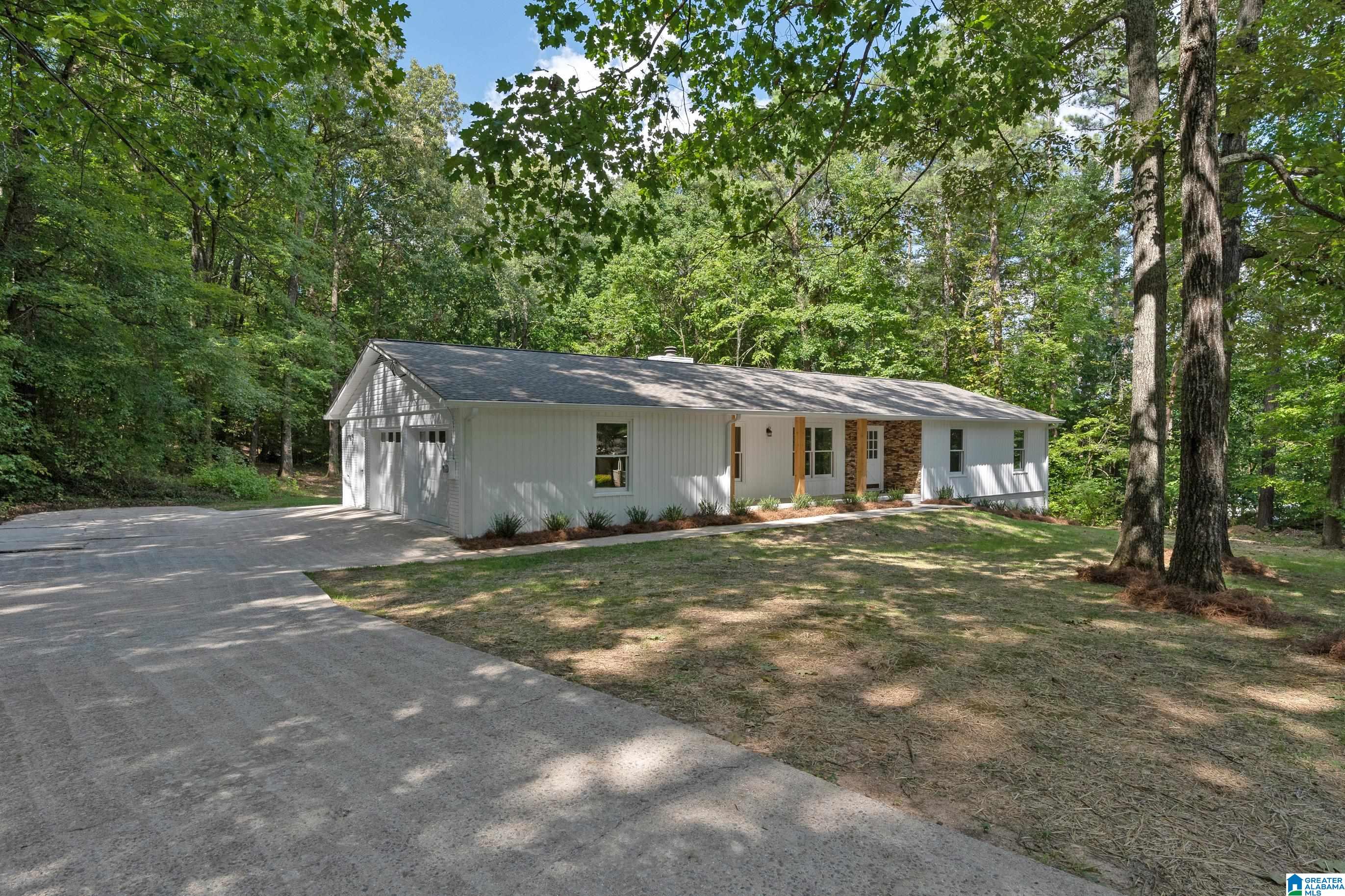 6530 Mountain Heights Road Pinson, AL 35126 - Photo 1 of 31
