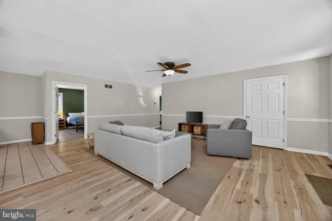 $450,000 | 311 Hillendale Road, Avondale, PA 19311