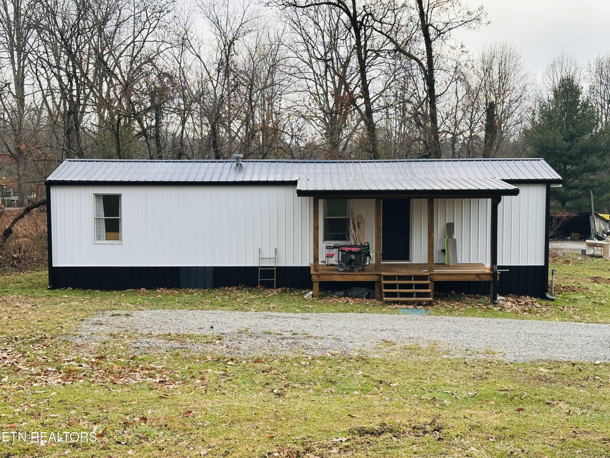 803 Old Poplar Cv Road Jamestown, TN 38556 - Photo 12 of 16