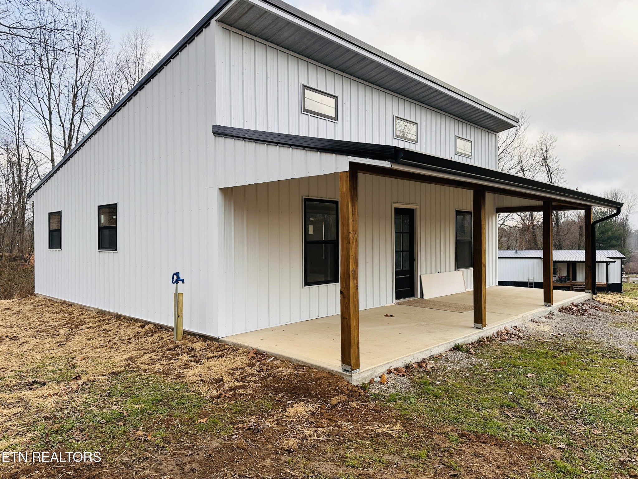 803 Old Poplar Cv Road Jamestown, TN 38556 - Photo 5 of 16