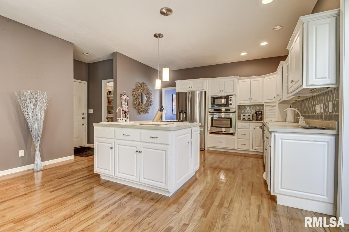 6200 Westminster Court Springfield, IL 62711 - Photo 10 of 47 Gallery Image 10