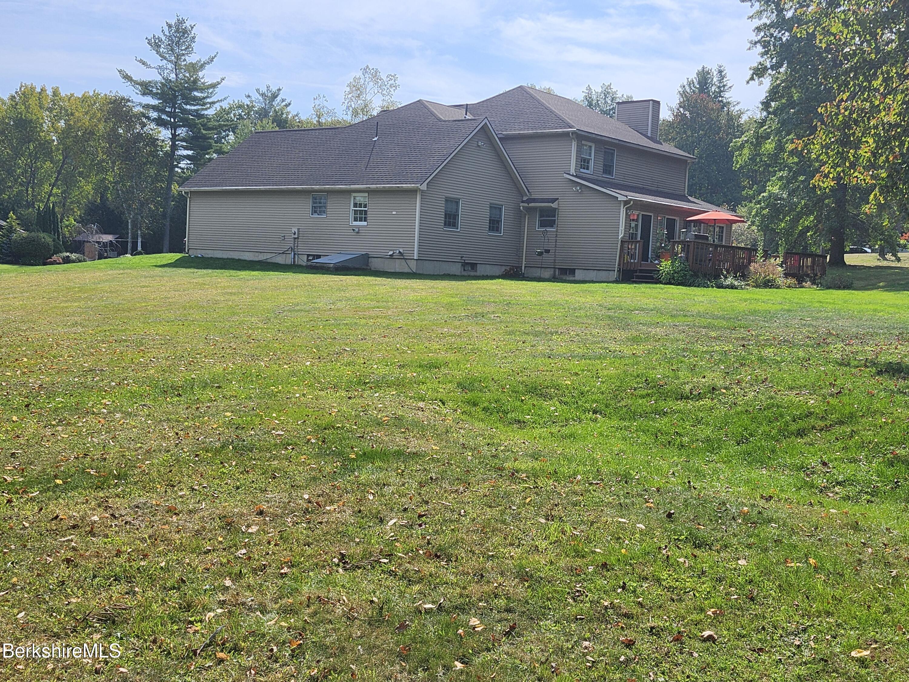 10 Lillybrook Road Pittsfield, MA 01201 - Photo 20 of 91 1000002321