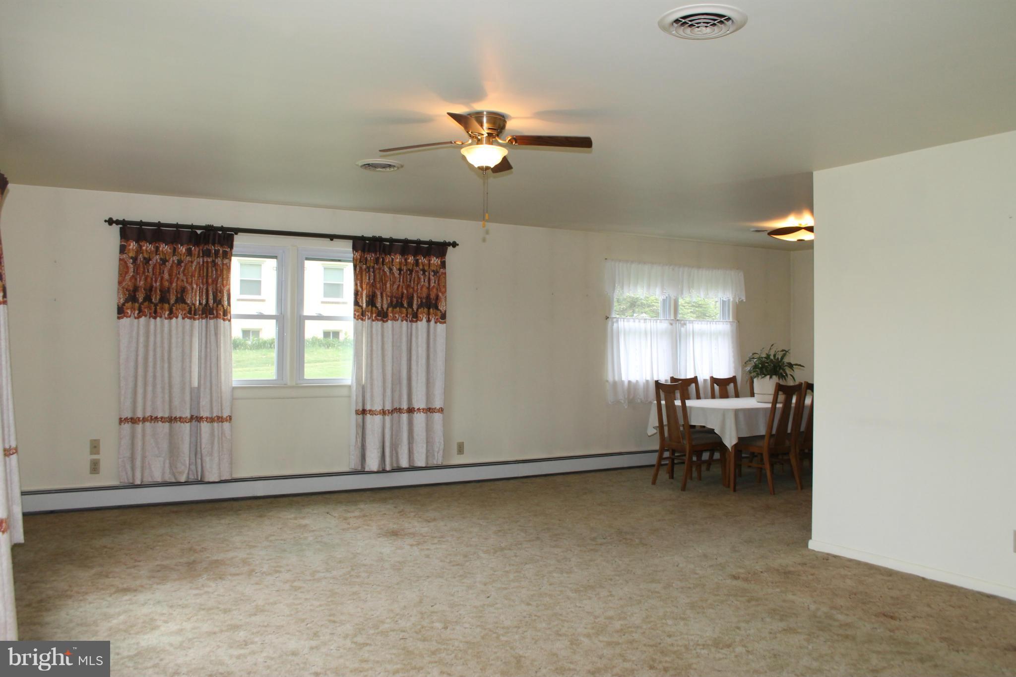 16116 Sheads Mountain Road Rixeyville, VA 22737 - Photo 4 of 26 Living Room