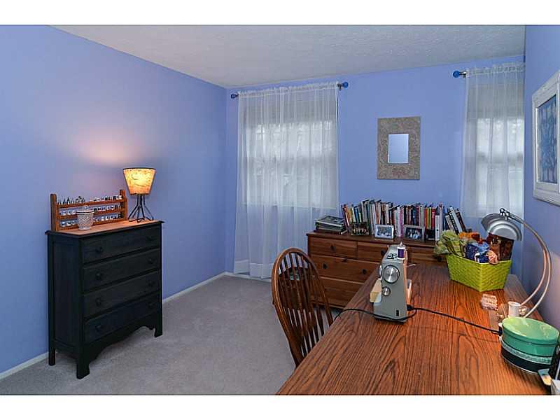 251 Ritter Road Sewickley, PA 15143 - Photo 15 of 24 Bedroom. Br 4 - Currently used as a sewing room