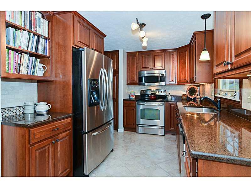 251 Ritter Road Sewickley, PA 15143 - Photo 8 of 24 Kitchen.