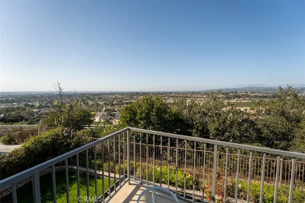 $1,825,000 | 2833 Muir Trail Drive, Fullerton, CA 92833