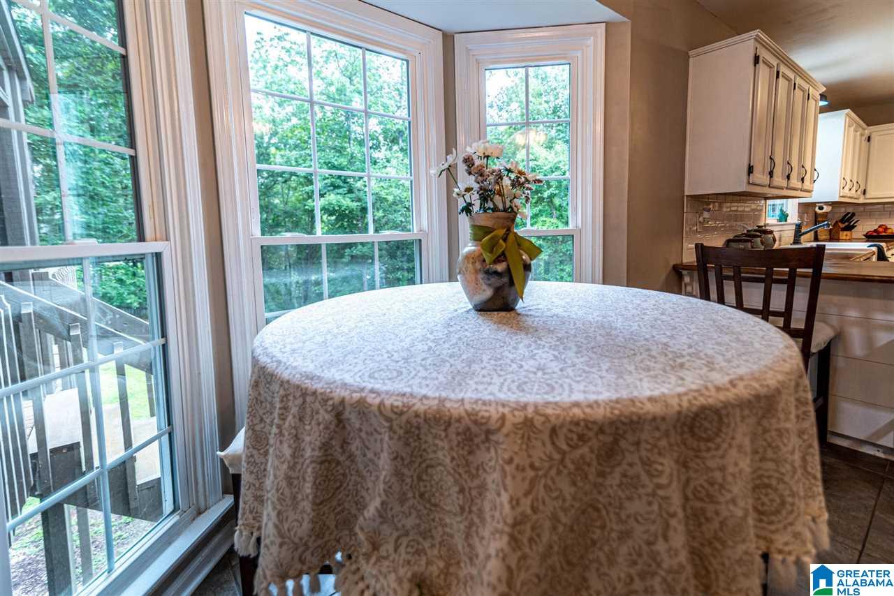 1122 Colonial Drive Alabaster, AL 35007 - Photo 5 of 40