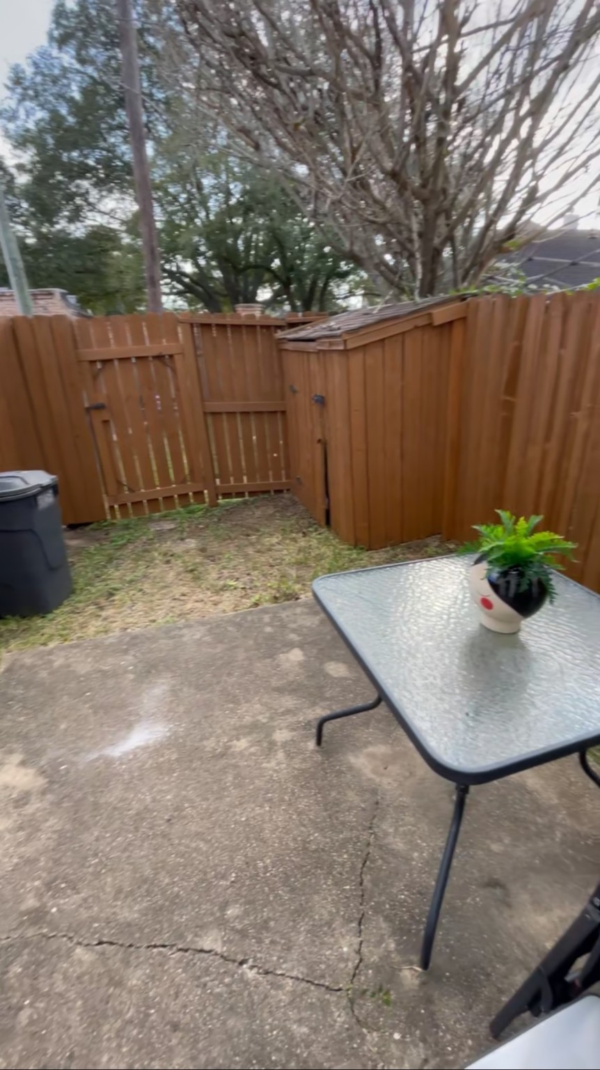 2002 Gentryside Drive, Unit 110 Houston, TX 77077 - Photo 16 of 18 Relaxing patio