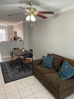 $1,700 | 2002 Gentryside Drive, Unit 110, Houston, TX 77077