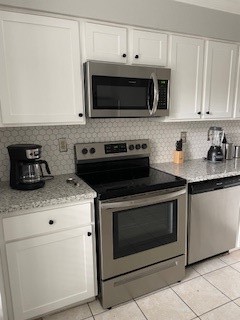 2002 Gentryside Drive, Unit 110 Houston, TX 77077 - Photo 5 of 18 Stainless Steal appliances