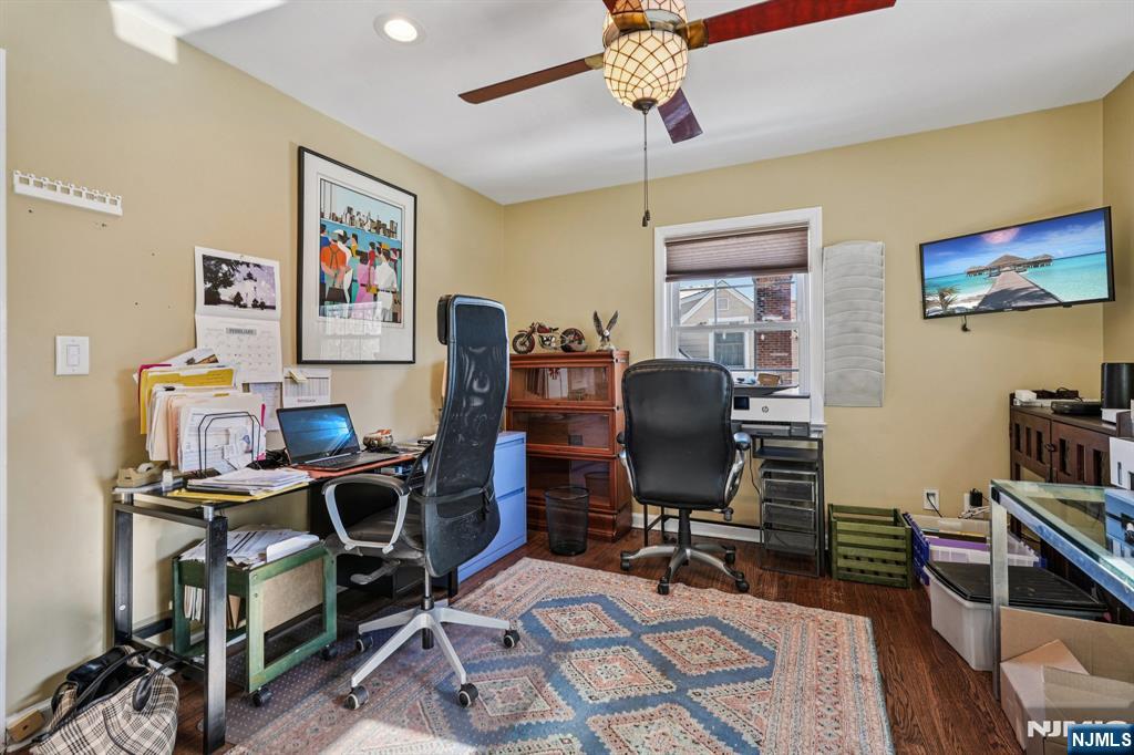 27 Archung Road Wayne, NJ 07470 - Photo 14 of 50