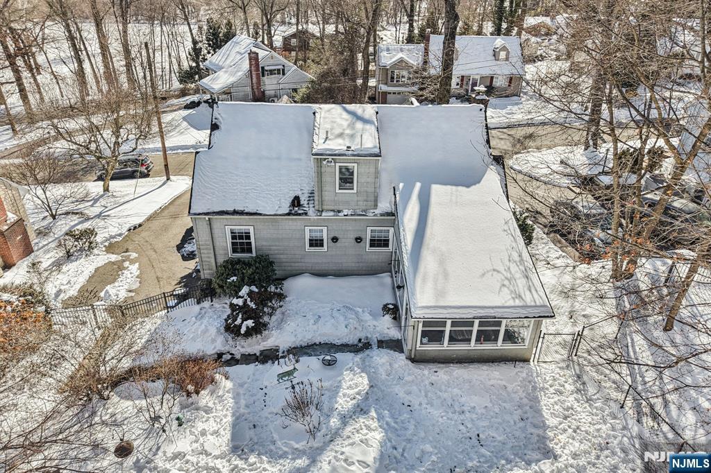 27 Archung Road Wayne, NJ 07470 - Photo 37 of 50