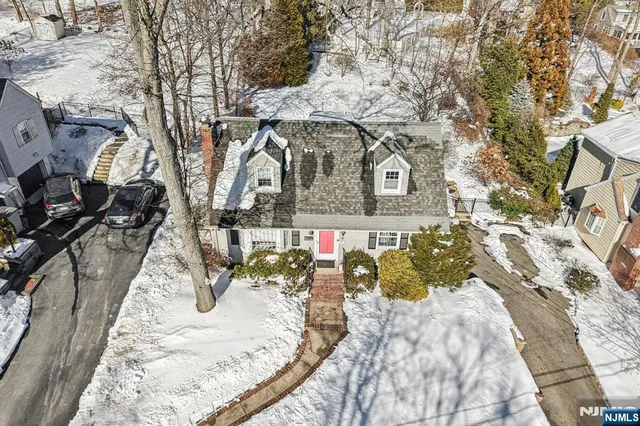 $574,000 | 27 Archung Road, Wayne, NJ 07470