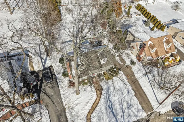 $574,000 | 27 Archung Road, Wayne, NJ 07470