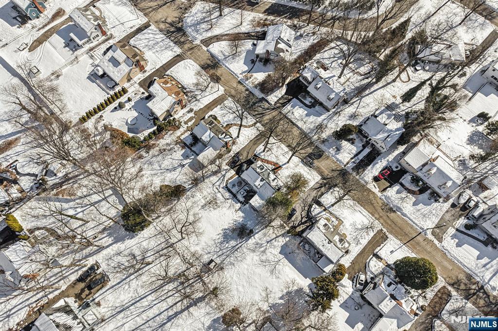 27 Archung Road Wayne, NJ 07470 - Photo 45 of 50