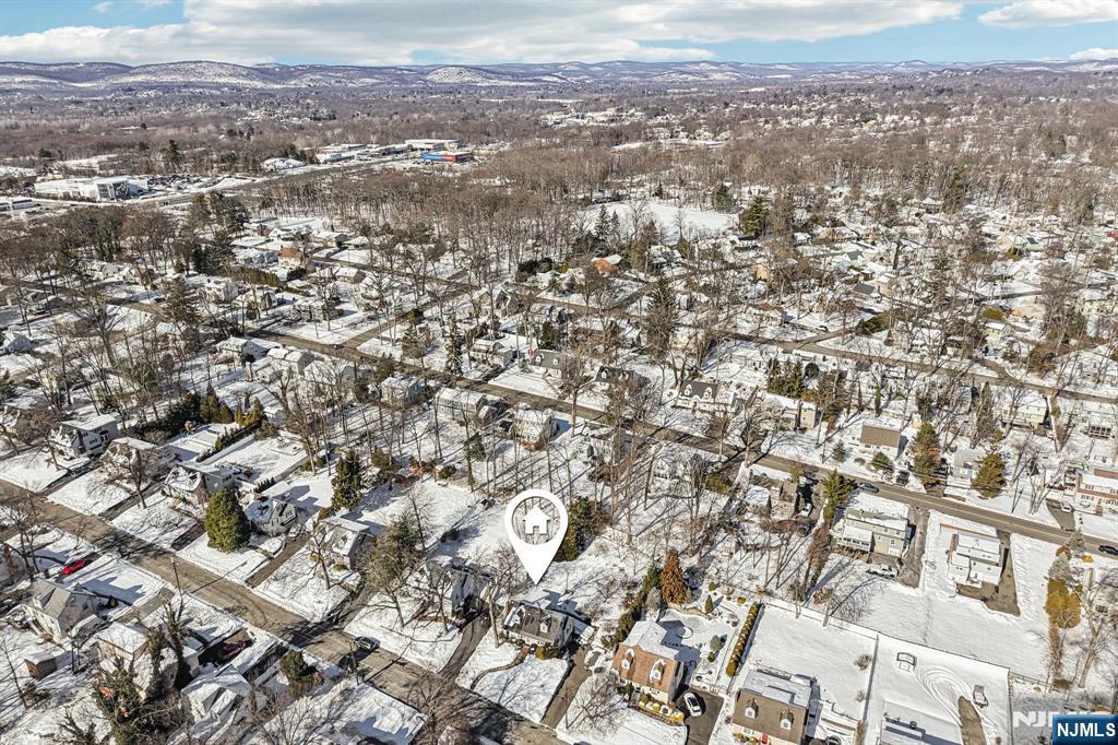 27 Archung Road Wayne, NJ 07470 - Photo 46 of 50