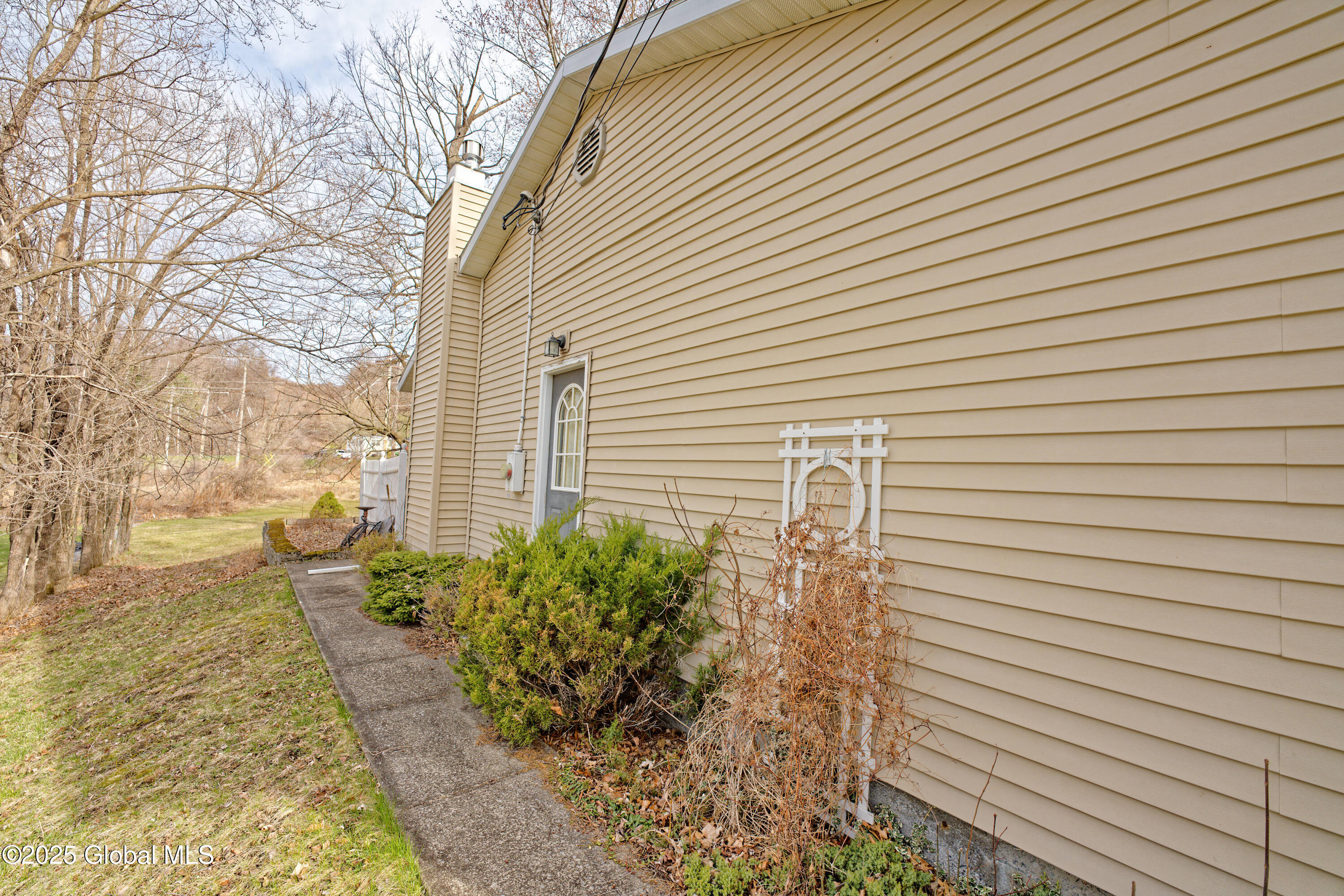 105 Overlook Drive Cobleskill, NY 12043 - Photo 30 of 35 Yard 7