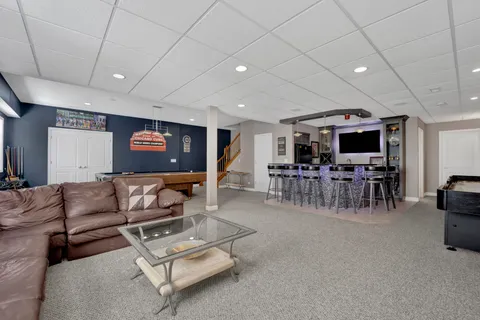 $799,000 | 1705 South Stewart Avenue, Lombard, IL 60148