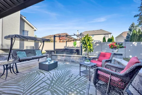 $799,000 | 1705 South Stewart Avenue, Lombard, IL 60148