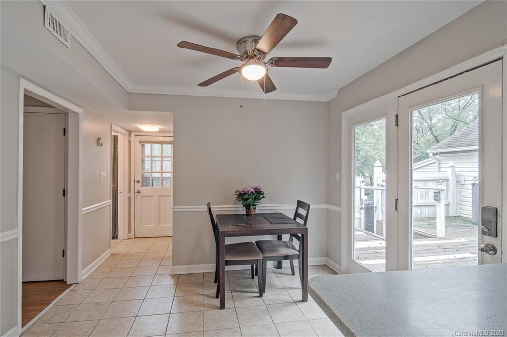 814 Falls Church Road Charlotte, NC 28270 - Photo 8 of 24 Gallery Image 8