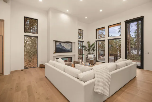 $1,995,000 | 1518 East 20th Avenue, Spokane, WA 99203